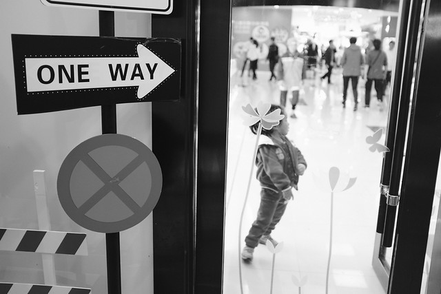 people-street-airport-transportation-system-business 图片素材