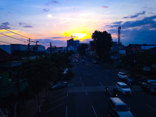 city-sky-sunset-travel-light 图片素材
