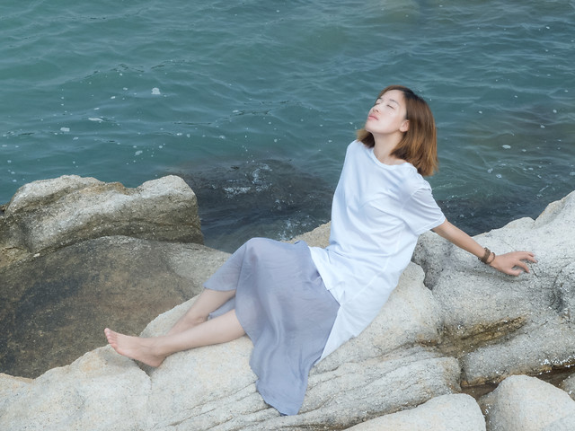 water-woman-sea-relaxation-summer 图片素材