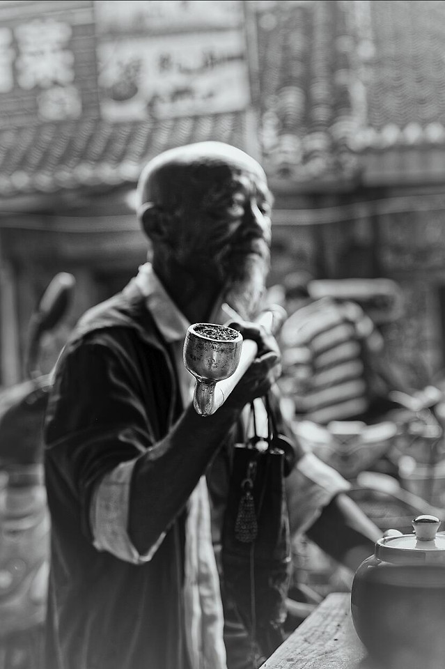 people-street-one-man-adult picture material