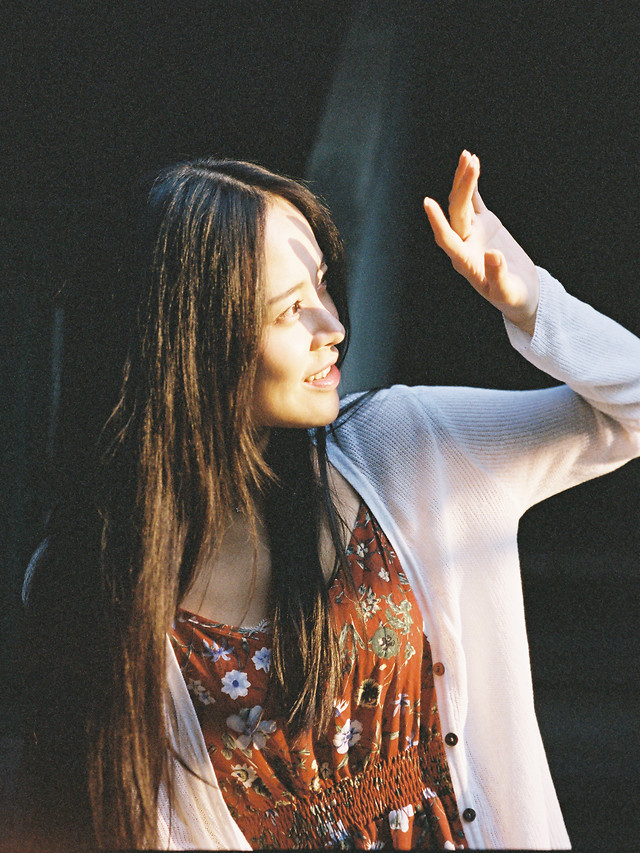 woman-fashion-music-one-performance picture material