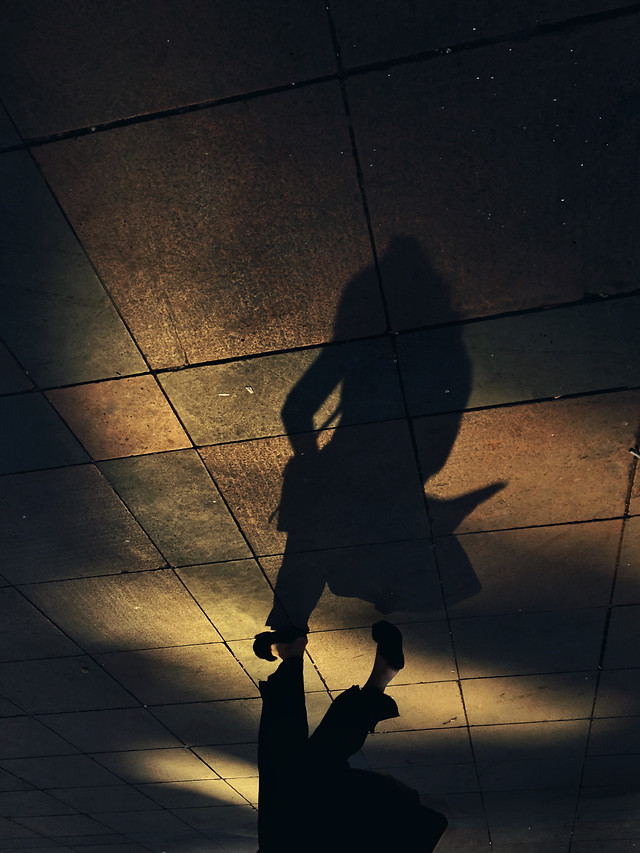 people-shadow-silhouette-one-sky picture material