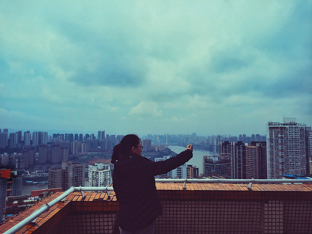 city-sky-architecture-people-travel 图片素材