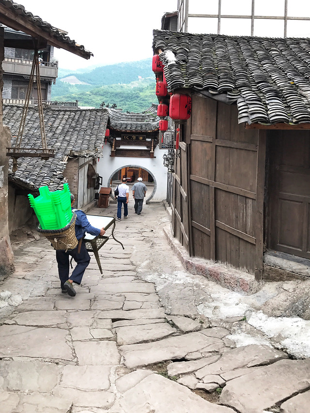 people-building-architecture-street-travel 图片素材