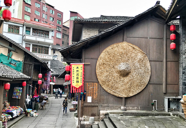 street-city-shopping-architecture-stock 图片素材