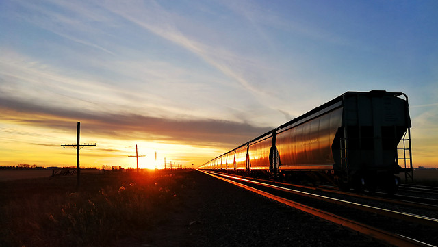 sky-track-sunset-dawn-dusk picture material