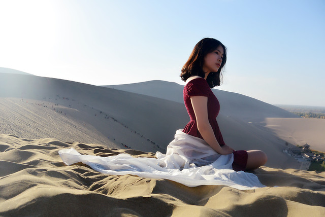 beach-girl-sea-sand-sky picture material