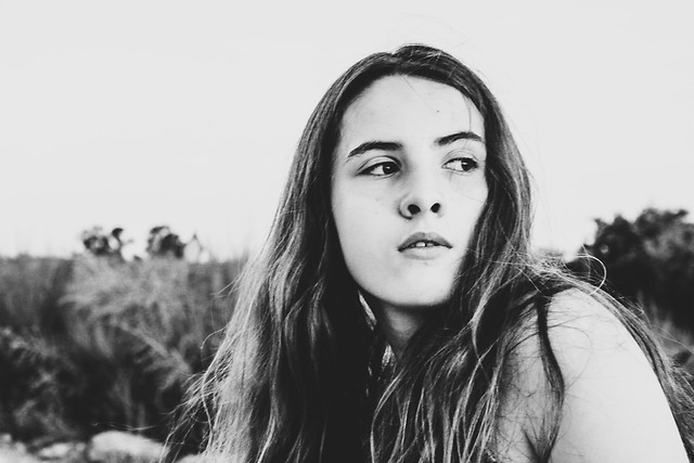 monochrome-portrait-people-girl-woman 图片素材