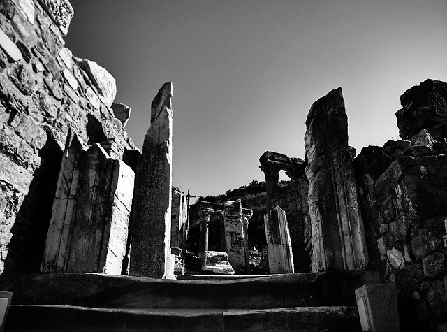 temple-travel-no-person-monochrome-architecture 图片素材