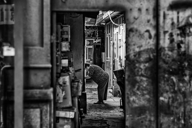 street-people-monochrome-no-person-group 图片素材