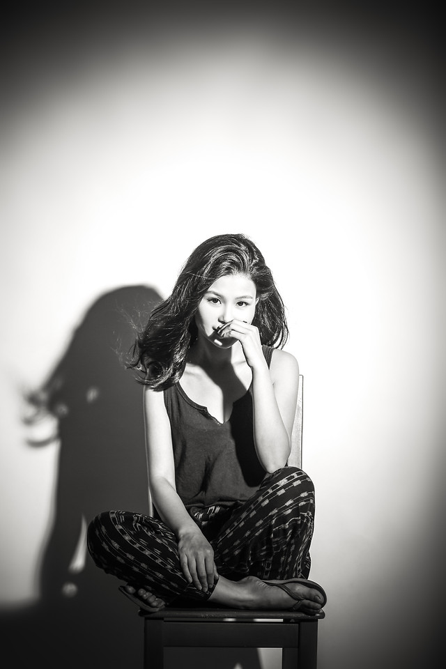 portrait-woman-monochrome-girl-one 图片素材