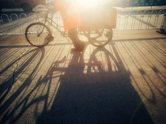 travel-wood-sunset-light-transportation-system 图片素材