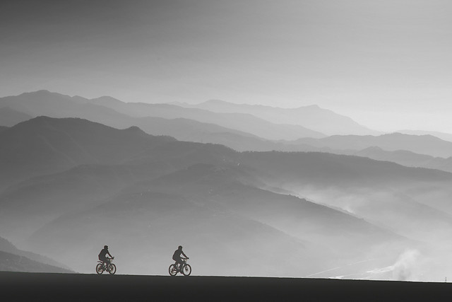 mountain-fog-landscape-travel-dawn 图片素材