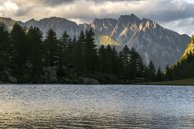 lake-snow-mountain-water-no-person picture material