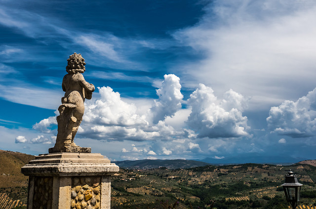 no-person-sky-cloud-travel-statue picture material