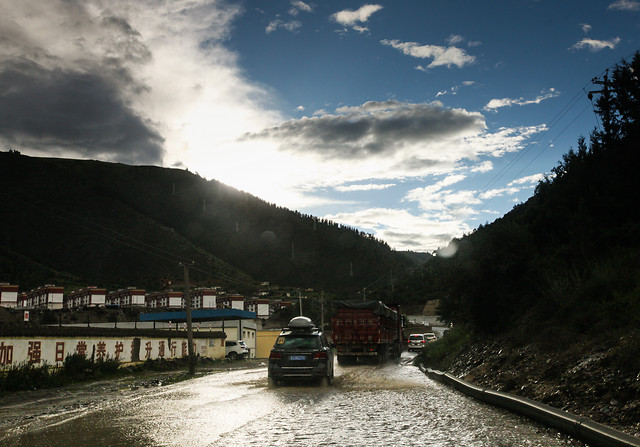 sky-mountain-road-nature-tree 图片素材