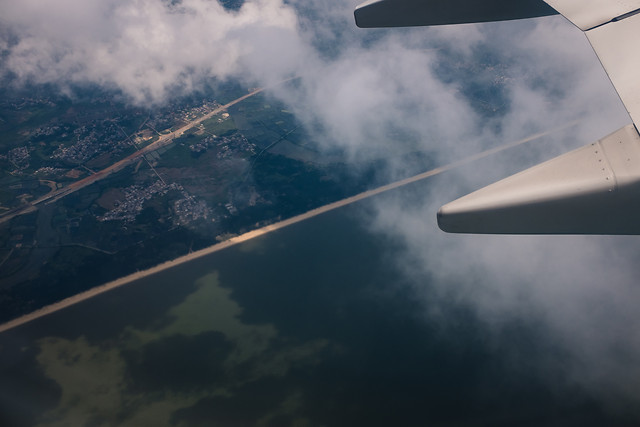 sky-airplane-flight-cloud-aircraft picture material