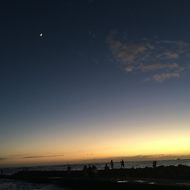 sunset-sky-water-sea-moon picture material