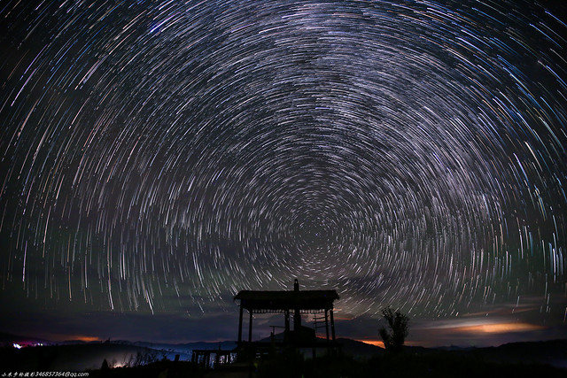 sky-abstract-nature-motion-light 图片素材