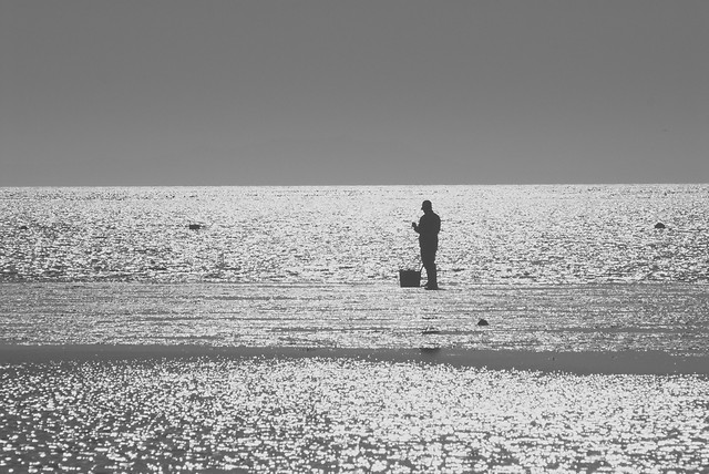 people-beach-sea-ocean-water 图片素材