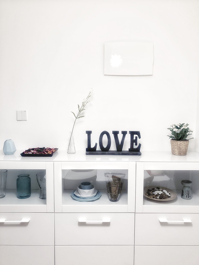 family-indoors-room-no-person-inside picture material