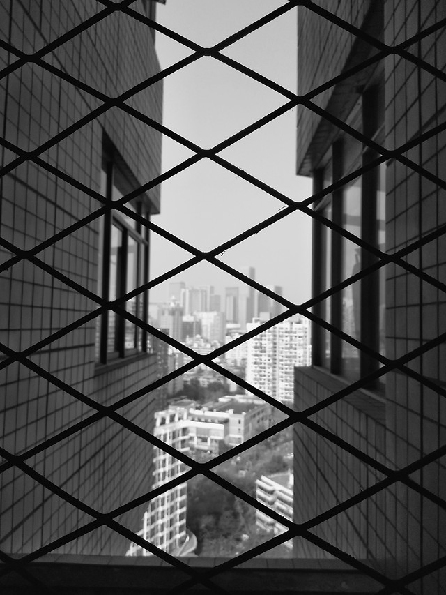 glass-items-architecture-no-person-modern-black 图片素材