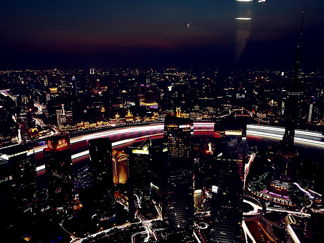 city-road-cityscape-metropolitan-area-street 图片素材