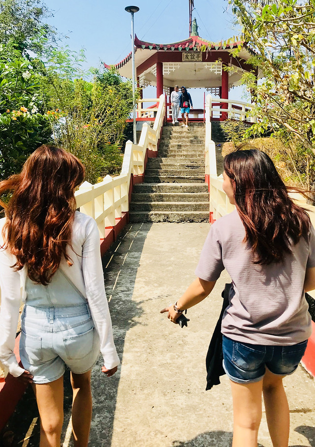 child-fun-outdoors-woman-leisure picture material