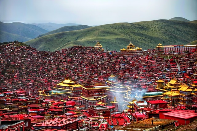 sky-mountain-crowd-tourism-hill-station picture material