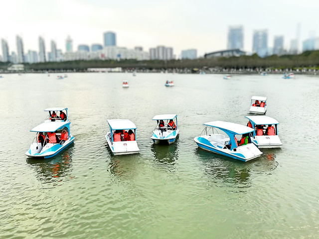 boat-water-watercraft-travel-sea 图片素材