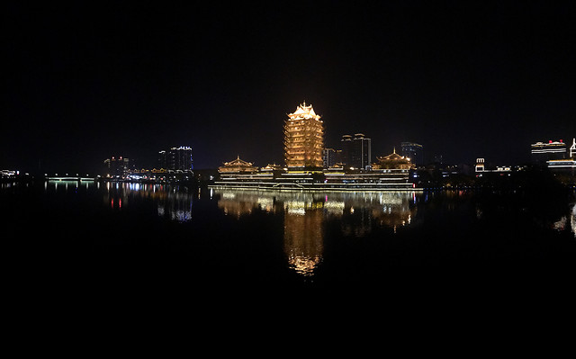 water-city-reflection-cityscape-night 图片素材