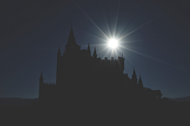 silhouette-sunset-sky-dawn-moon 图片素材