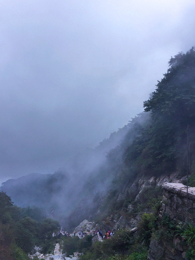 landscape-no-person-mountain-fog-travel 图片素材