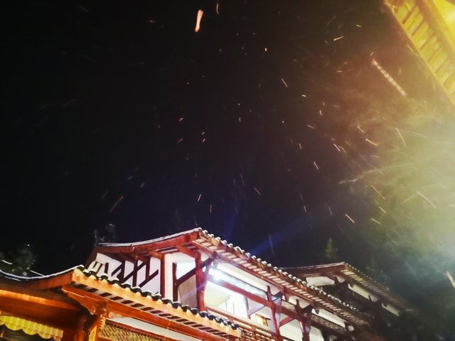 sky-night-cloud-light-architecture 图片素材