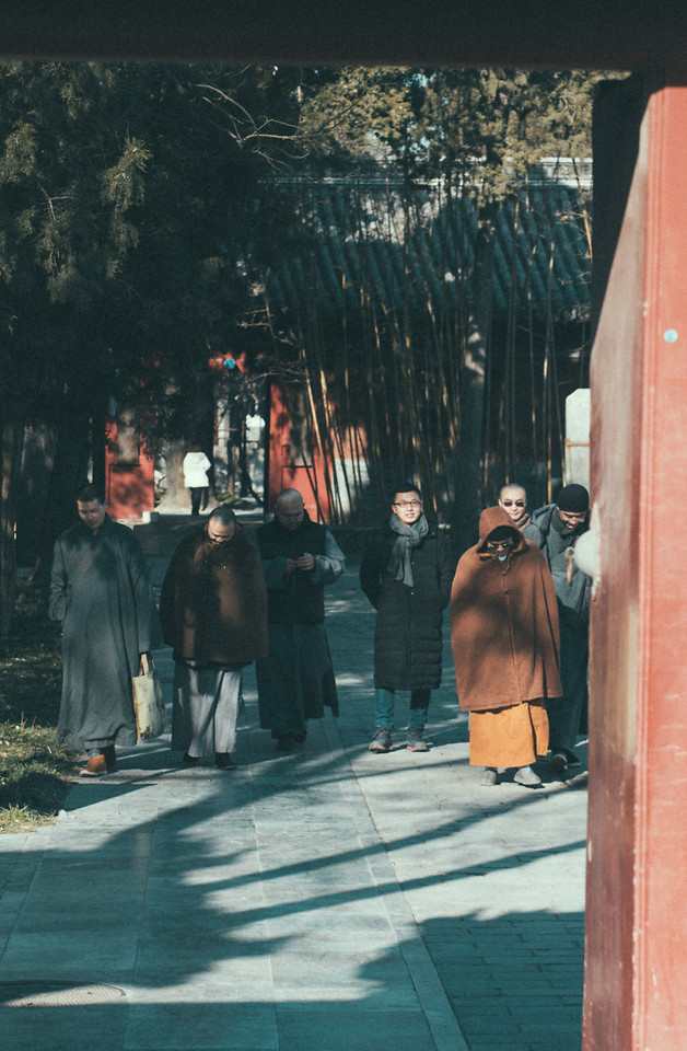 people-adult-woman-recreation-wear picture material