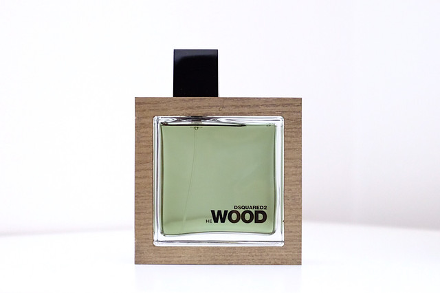 empty-no-person-isolated-paper-wood 图片素材