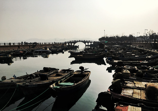 water-boat-watercraft-no-person-transportation-system 图片素材