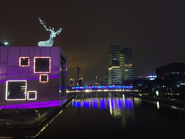architecture-no-person-reflection-evening-city 图片素材