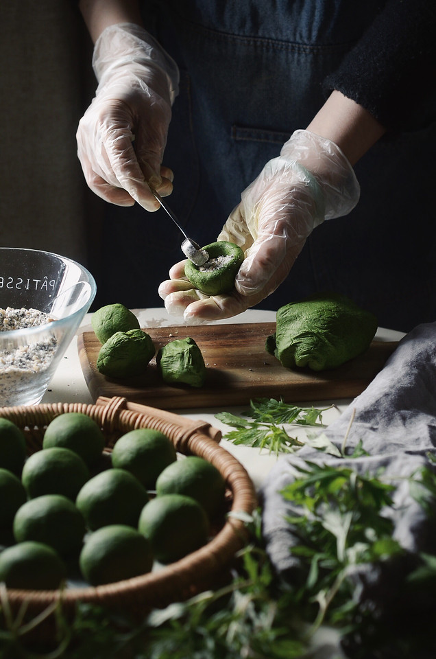 food-green-people-fruit-grow picture material