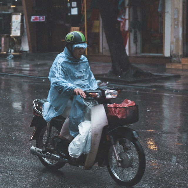 street-people-road-vehicle-bike 图片素材