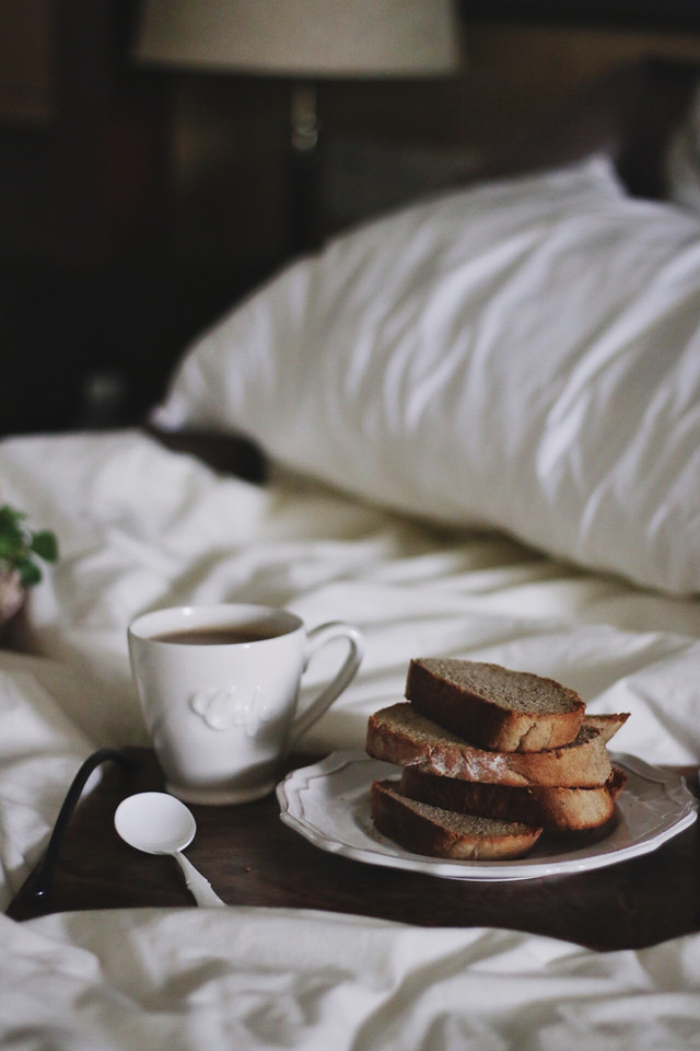 bed-food-no-person-dawn-bedroom picture material