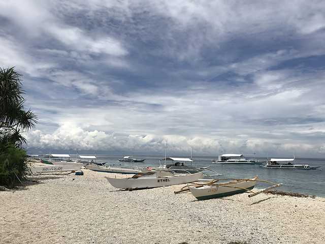 beach-sand-water-seashore-ocean 图片素材