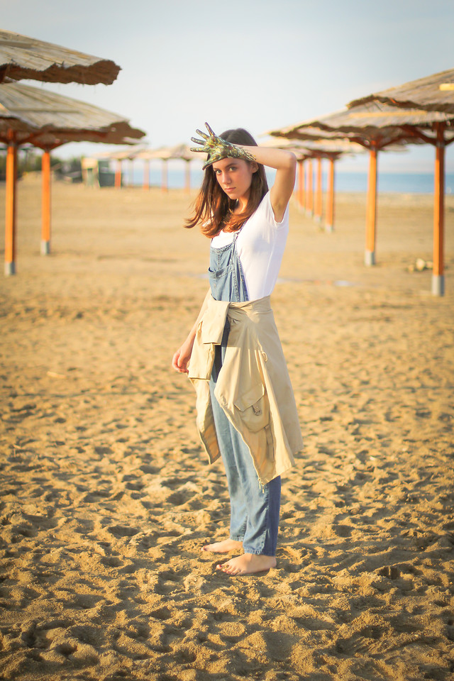 sand-beach-leisure-sea-ocean picture material