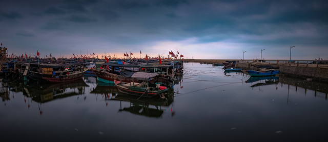 water-boat-sea-watercraft-travel 图片素材