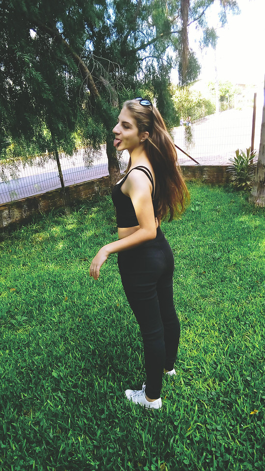 woman-girl-green-leisure-relaxation 图片素材