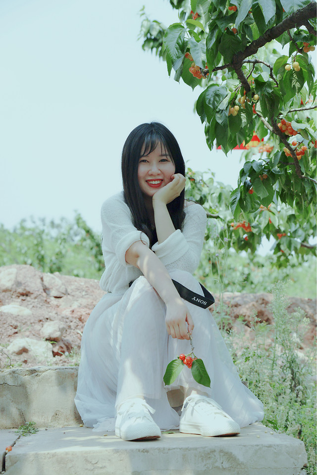 woman-nature-outdoors-relaxation-summer 图片素材