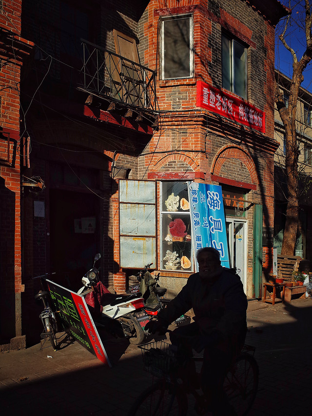 street-people-city-commerce-town 图片素材