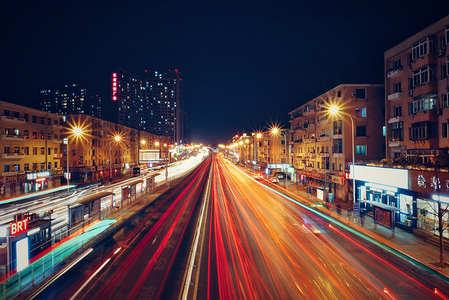 transportation-system-traffic-street-car-metropolitan-area 图片素材