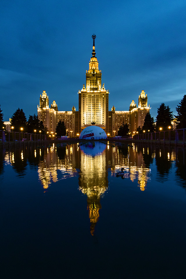 architecture-travel-reflection-city-no-person 图片素材