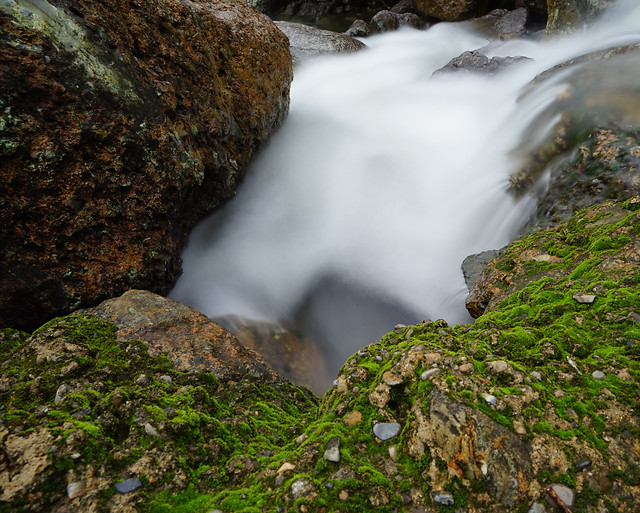 waterfall-water-river-moss-stream picture material